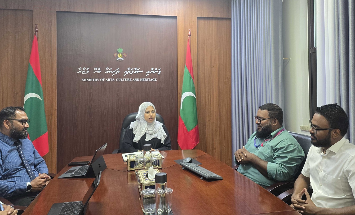 Javaabu Meets Minister Heena Waleed to Discuss Technology for Dhivehi Language, Culture and Heritage