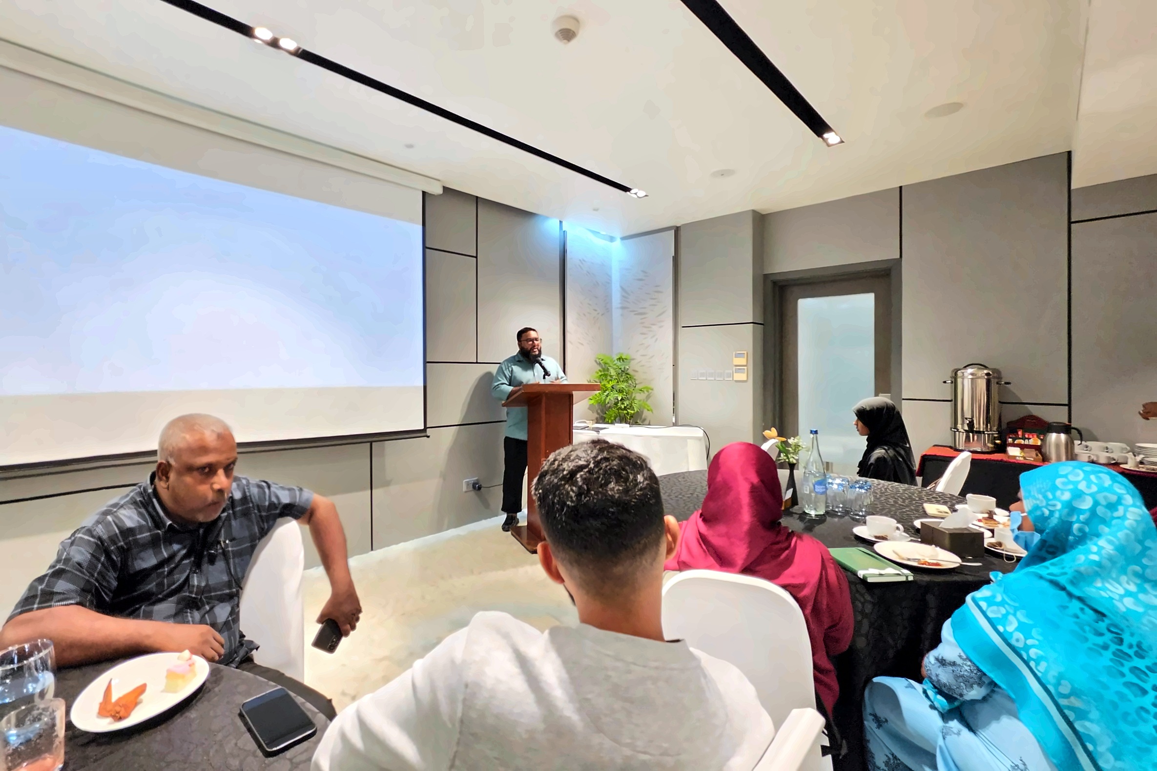 Javaabu and Eeezap Bring Maldivian Authors Together to Explore New Opportunities in Publishing